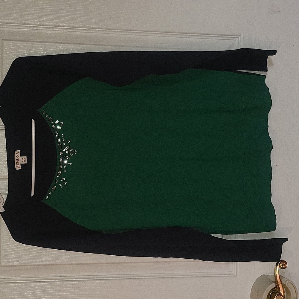 Ladies Lightweight Merona Sweater Size L